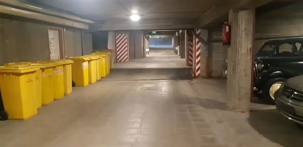 Parking foto 4