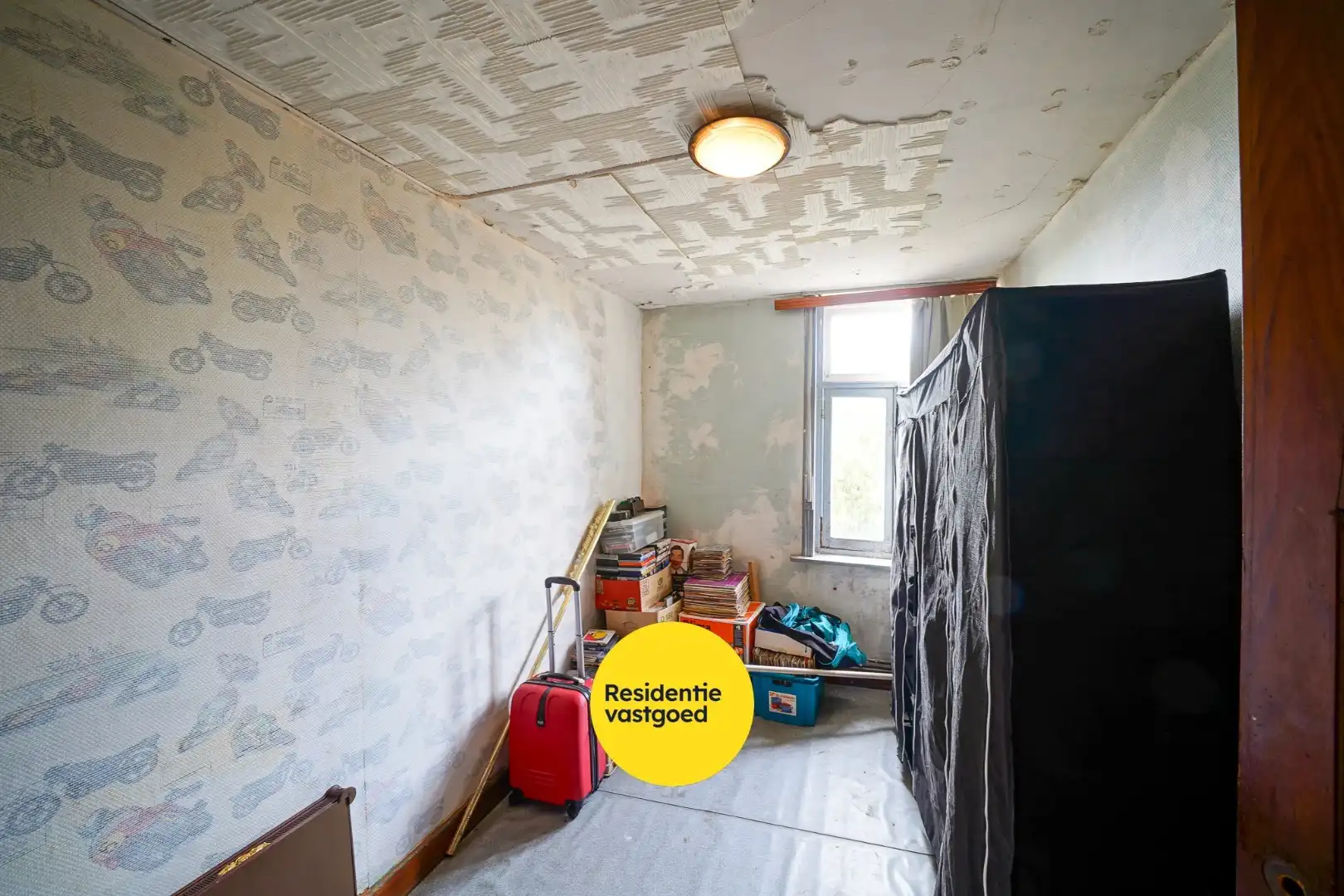 Te renoveren woning met dubbele garage in Bredene – ideaal renovatieproject foto 15