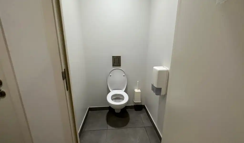 Gemeubelde kantoren met dienstverlening in 3Square Zwijnaarde foto 8