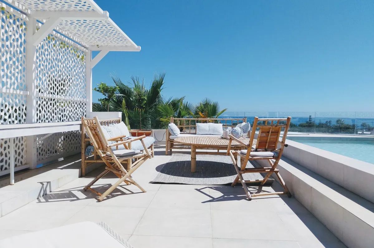 Unieke villa op wandelafstand van het strand in Marbesa: luxe wonen met uitzicht tot Gibraltar foto 16