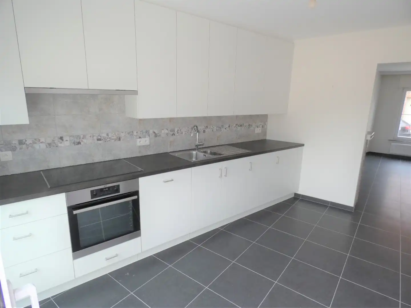 Instapklare woning met 3 slpk en gezellige tuin, Aartrijke foto 9