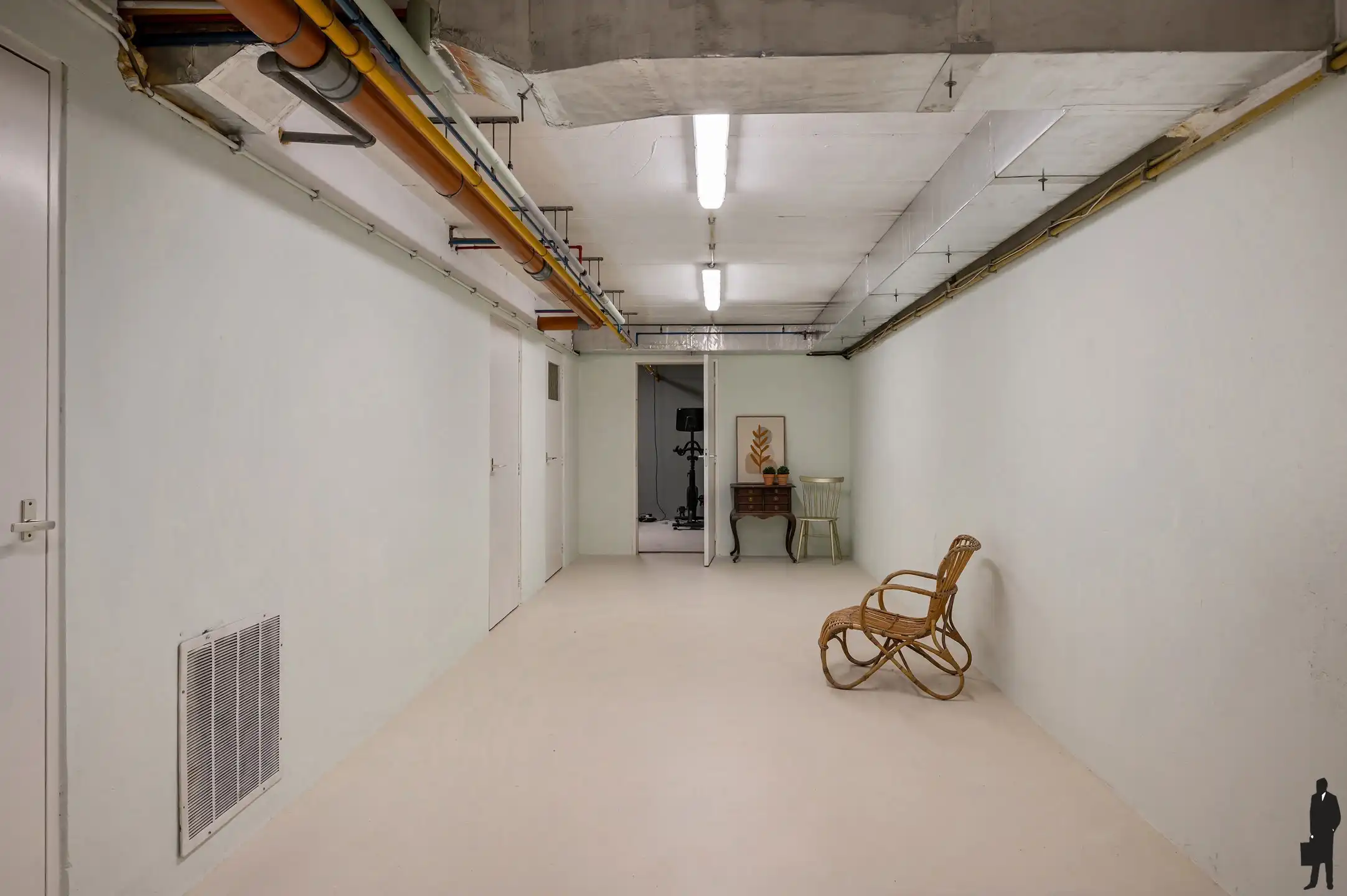 Volledig vernieuwde laagbouwvilla met 4 slaapkamers op residentiële ligging te Dennendael. foto 36