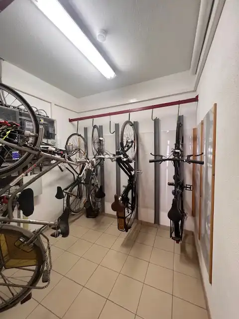 Ruim duplexappartement met groot zonneterras in hartje Wenduine foto 25