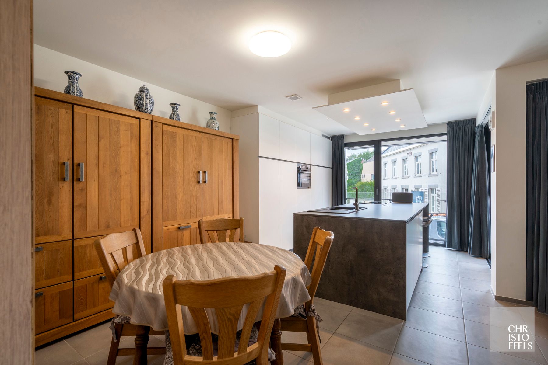 Energiezuinig appartement (97m²) met 2 slaapkamers, vlakbij de Nederlandse grens! foto 3