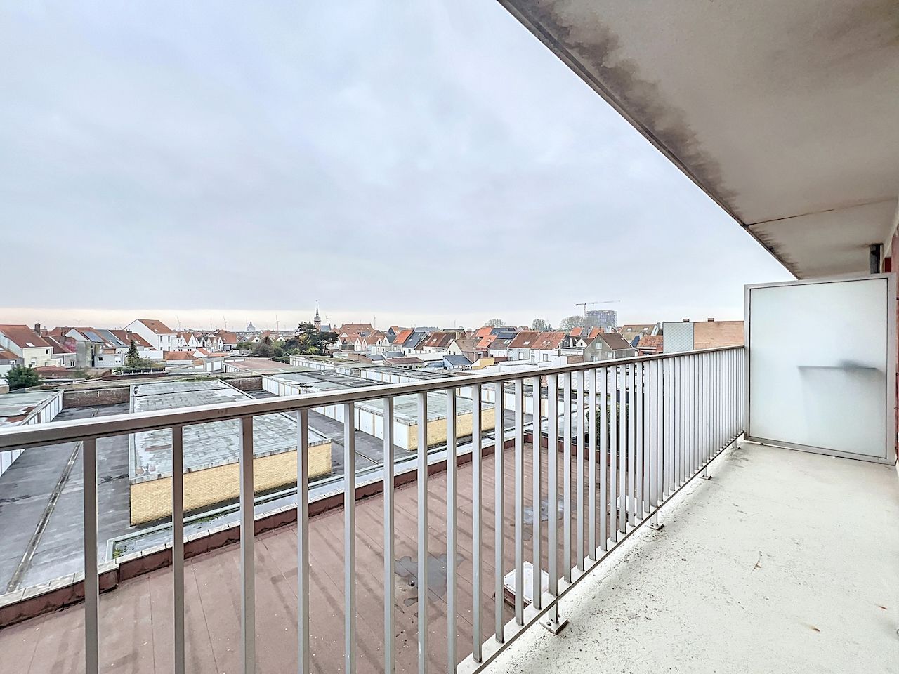 Ruim appartement met uitgestrekt zicht, gelegen aan de Knokkestraat foto 22