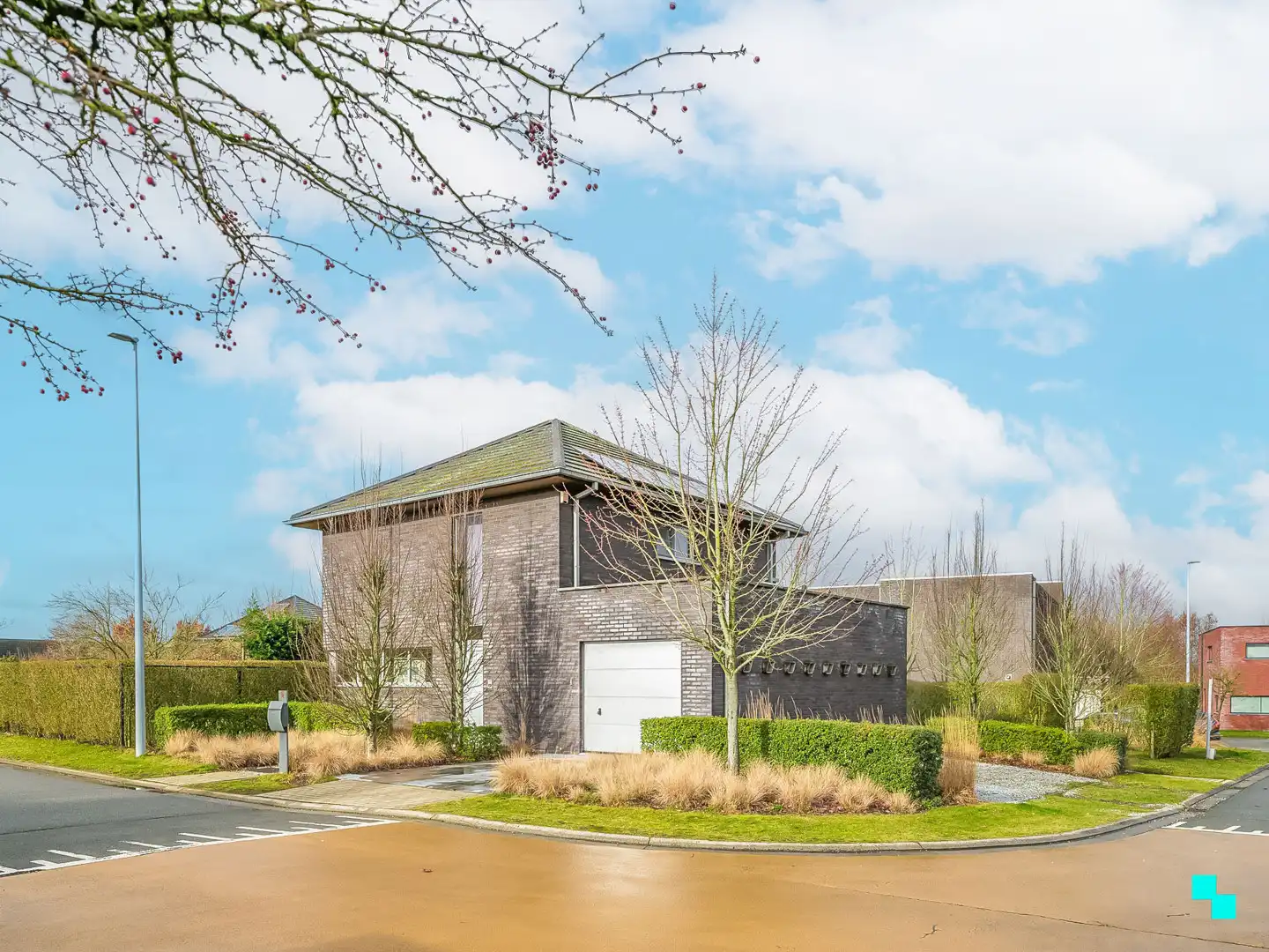 Recente villa in woonwijk te Merelbeke Kwenenbos foto {{pictureIndex}}