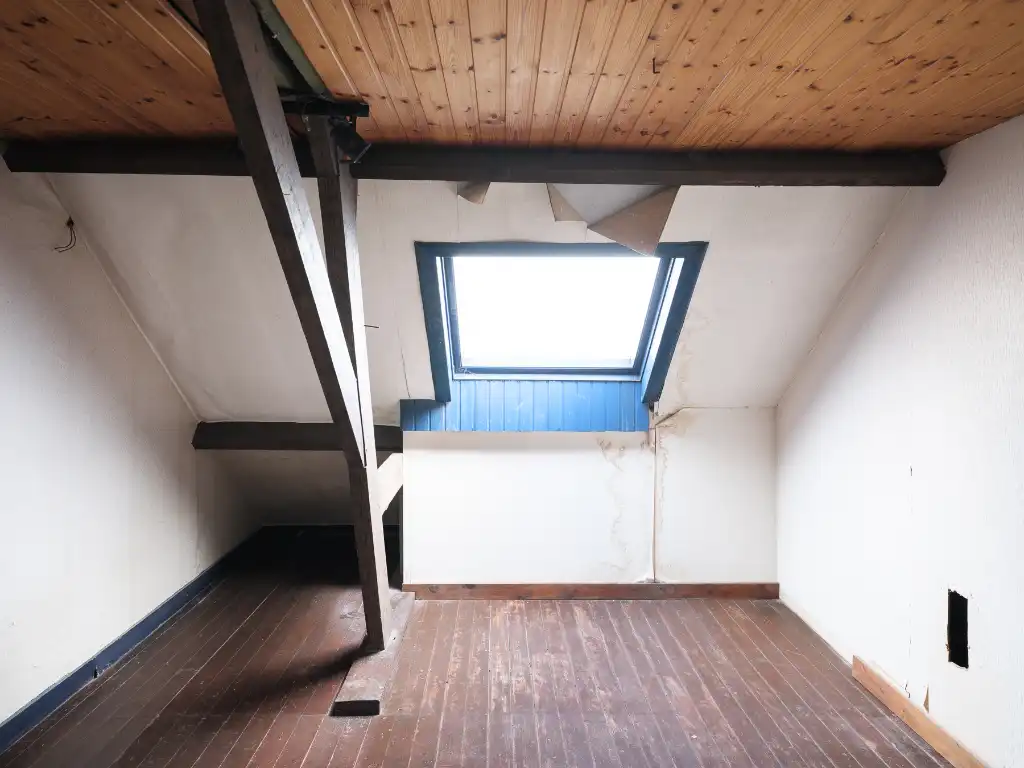 Uitzonderlijk aanbod aan het Miljoenenkwartier - Bijzonder karaktervolle, op te frissen, art-déco woning met fenomenale stadstuin nabij het Paul De Smet de Naeyerpark. foto 21