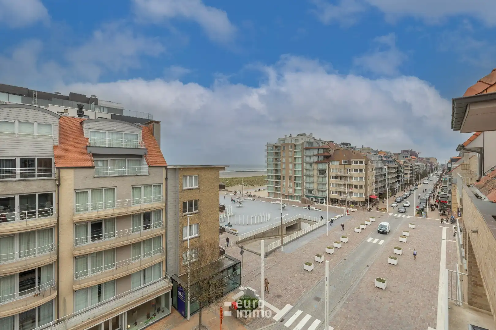 Centraal gelegen appartement met 1 slaapkamer en leuk zeezicht foto 9