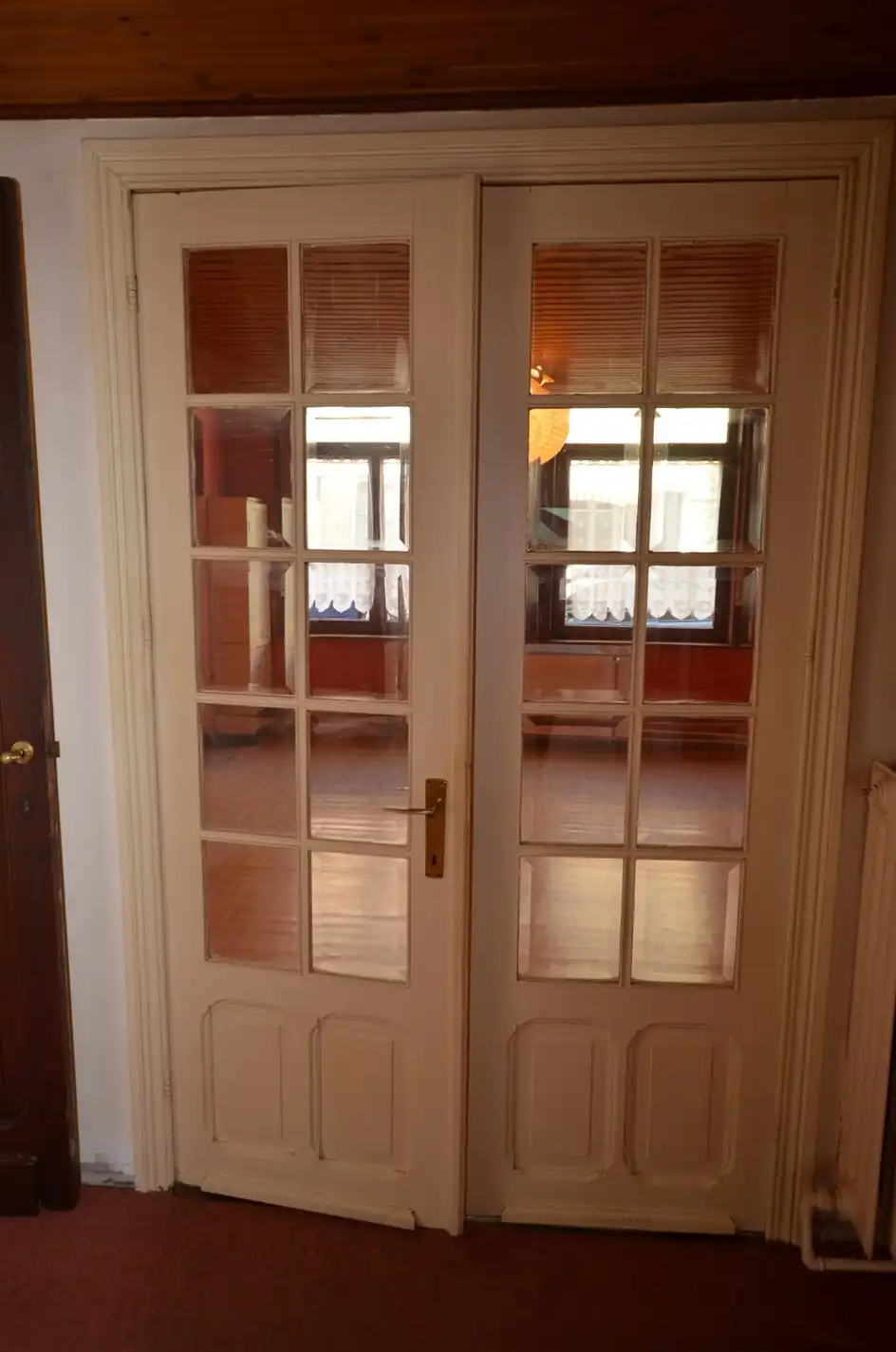 Zeer ruim woonhuis foto 6