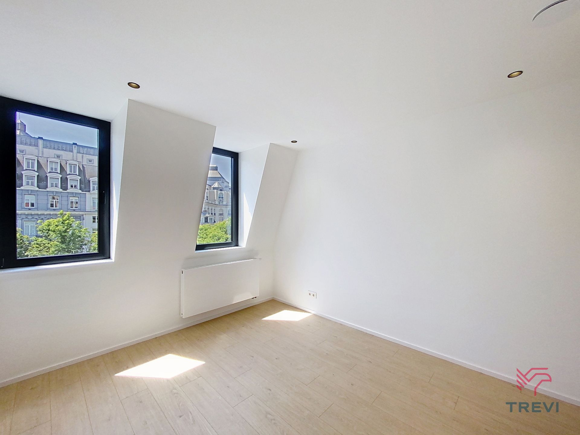 Appartement te huur foto 12