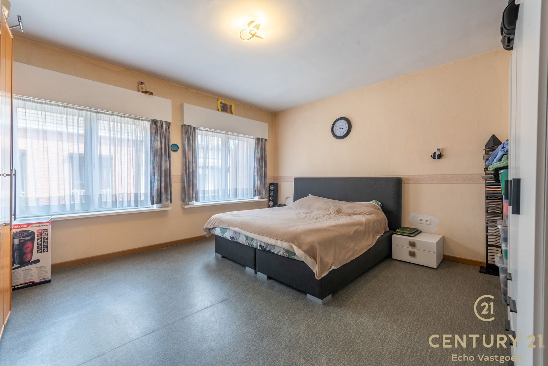 Gerenoveerde, energiezuinige woning met grote tuin én garage foto 14
