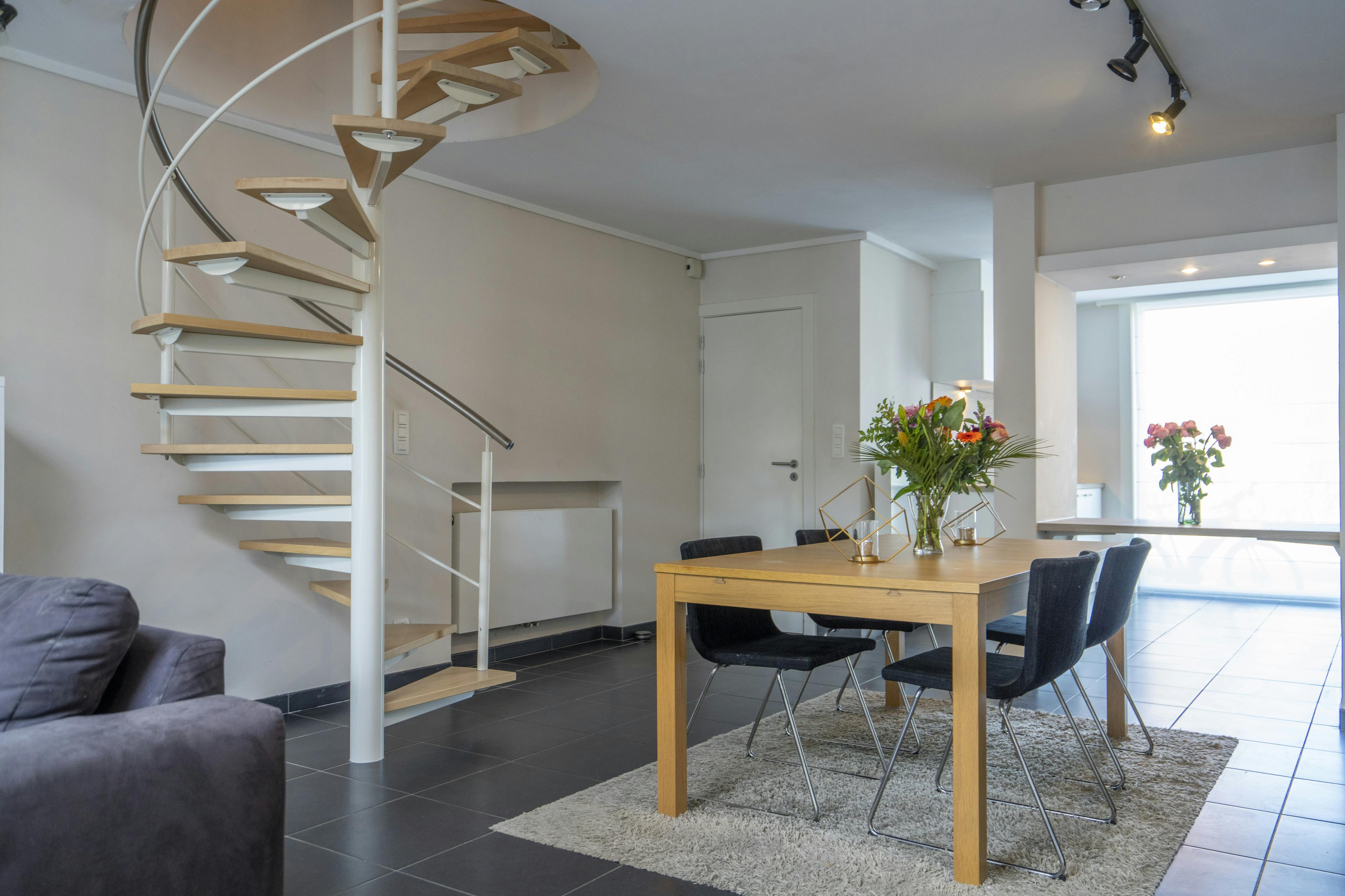 Hoofdfoto van de publicatie: Leuke stadswoning te koop in Kortrijk