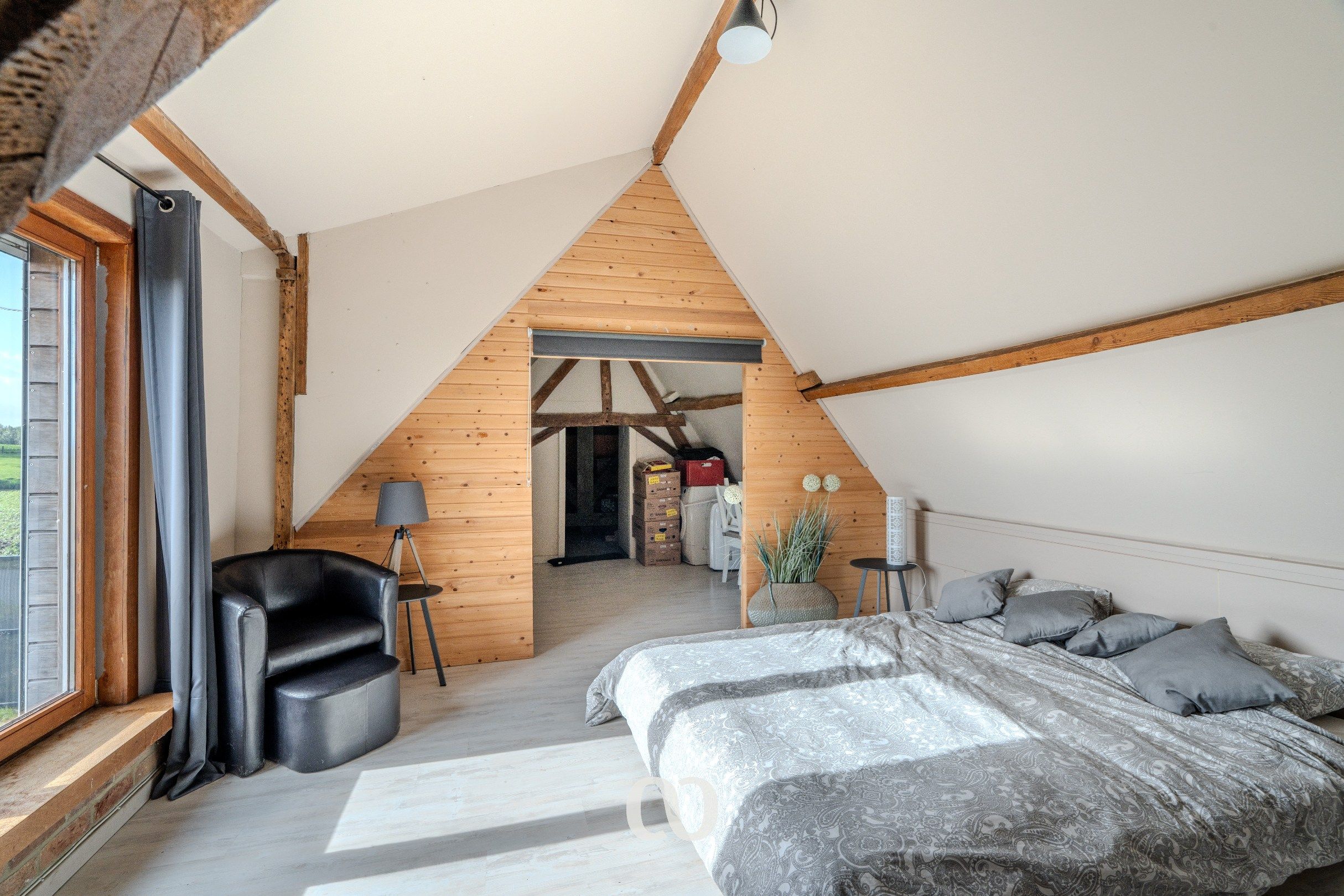 Prachtig gelegen villa met zwembad foto 12