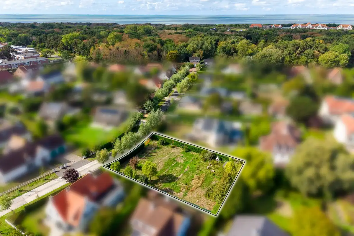 Ruim perceel bouwgrond in de villawijk "Noordhoek" foto {{pictureIndex}}