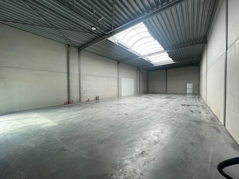 244m² KMO Unit te huur in Project Riva te Dentergem foto 7