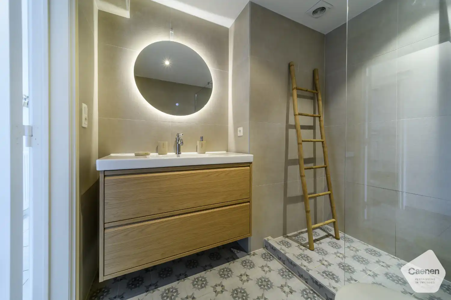 Prachtig instapklaar 3-slaapkamerappartement op de 6de verdieping – hartje De Panne foto 13