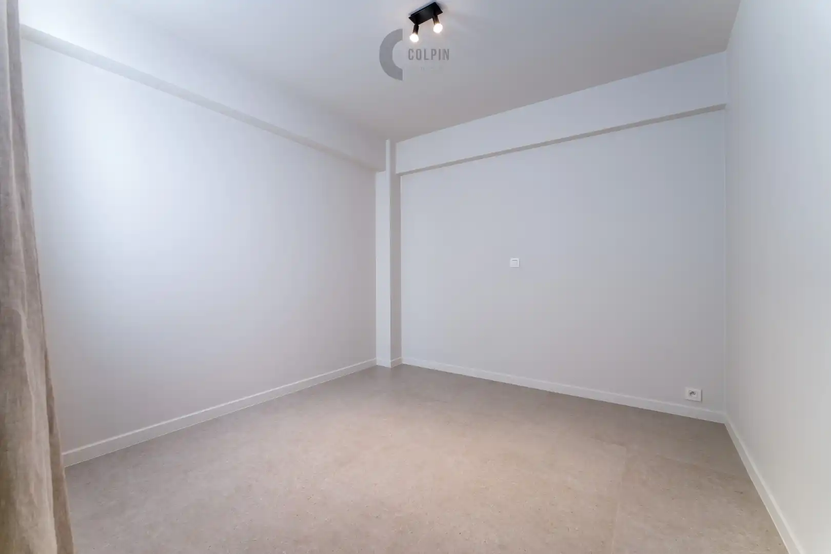 Smaakvol en instapklaar 2 slaapkamerappartement met zijdelings zeezicht foto 11