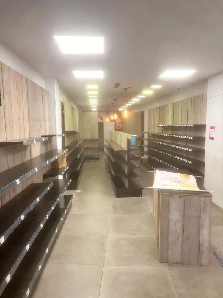 Instapklaar handelspand op absolute A1-toplocatie in de Kattestraat! foto 5