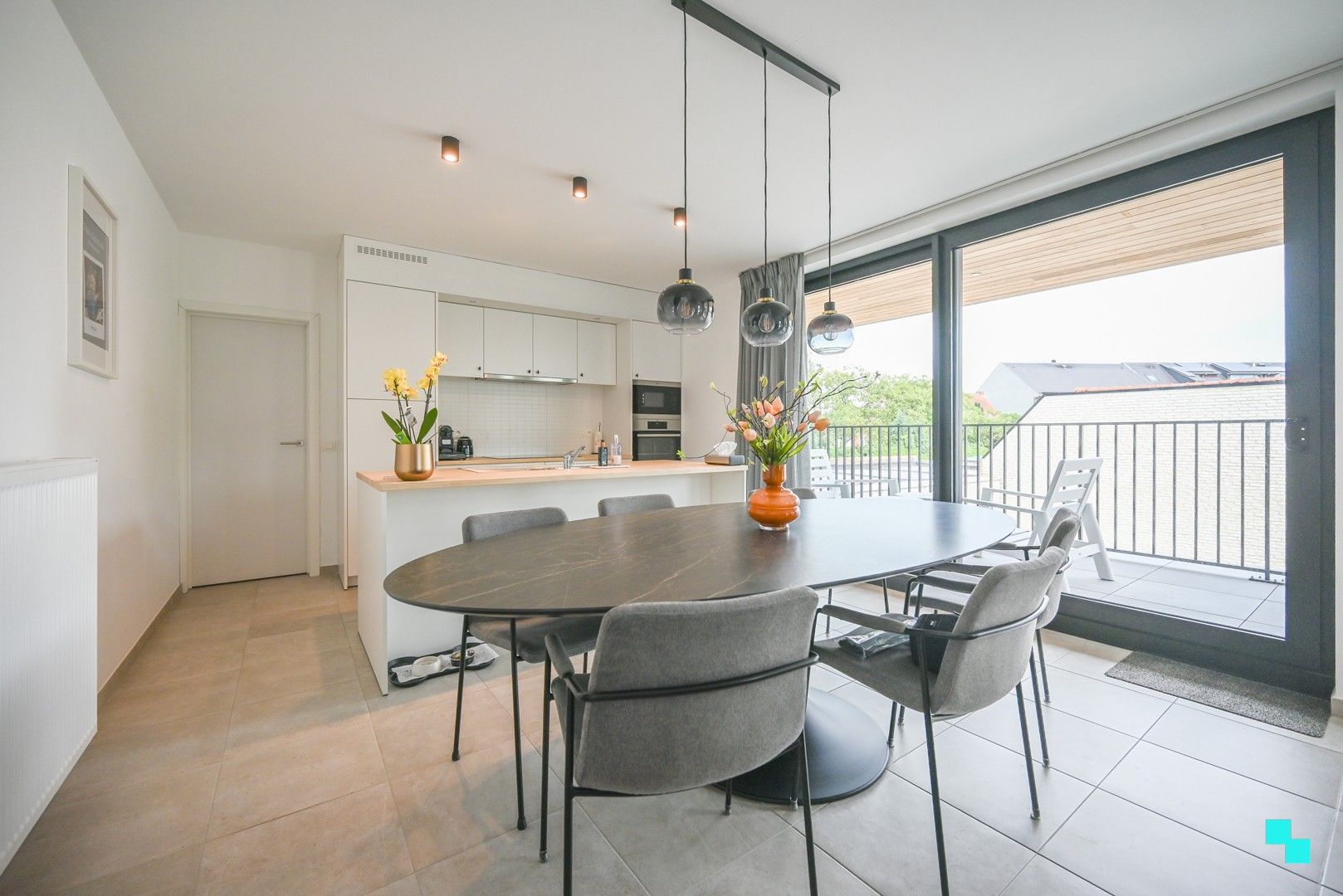 Nieuwbouwappartement op de eerste verdieping in Harelbeke! foto 2