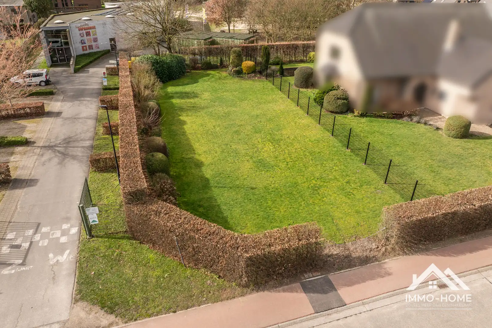 Bouwgrond voor OB centrum Lochristi foto {{pictureIndex}}