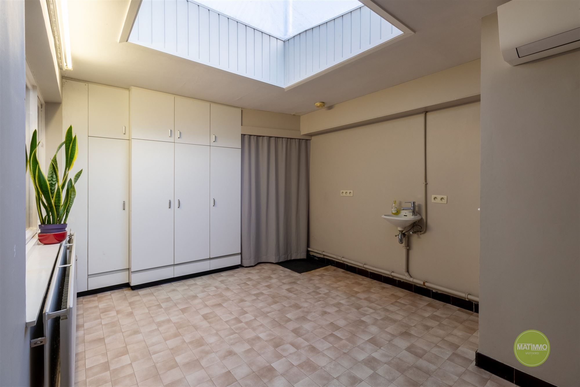 Leuke starterswoning met 2 slaapkamers in Mol-Gompel foto 6