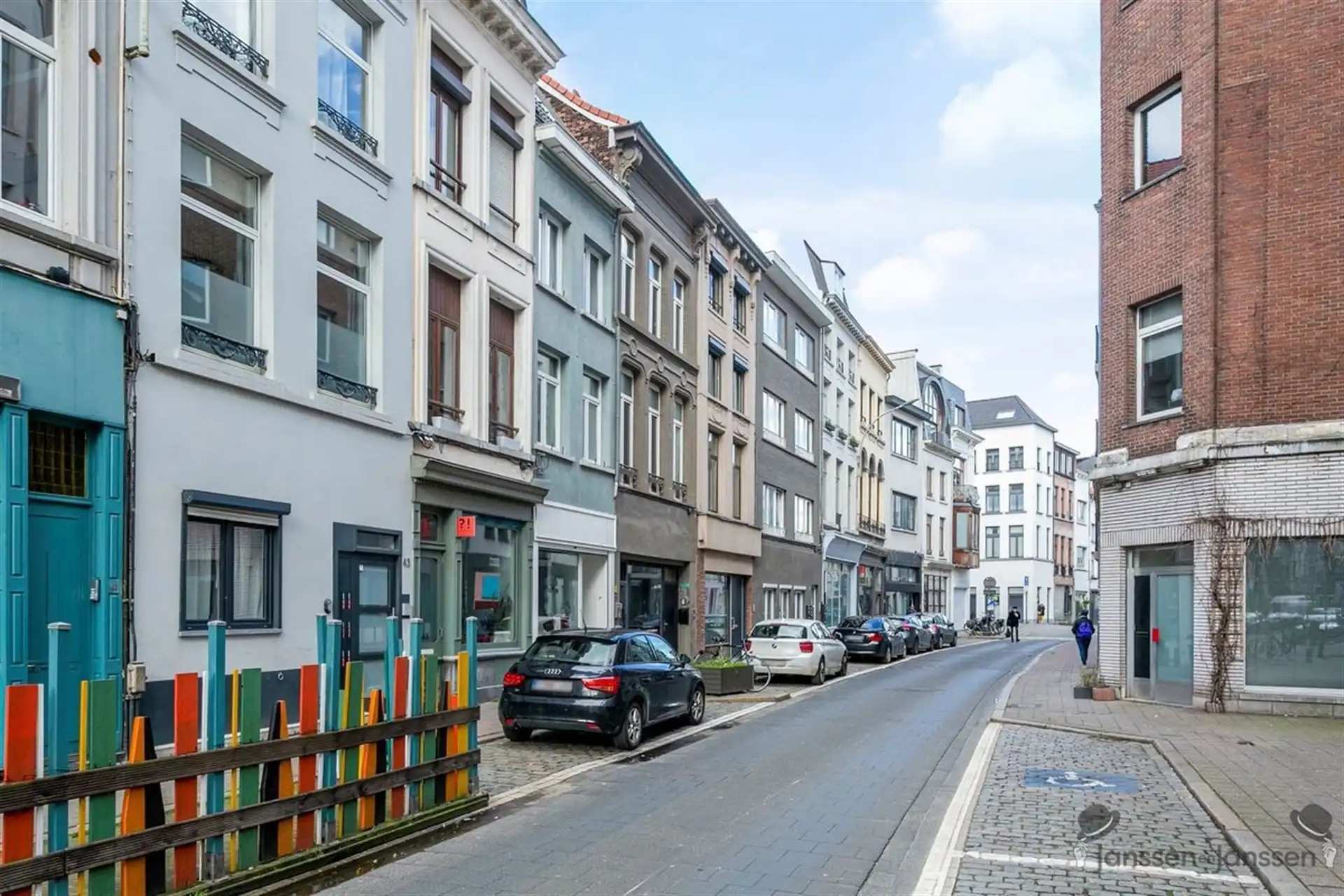 Instapklaar modern appartement in hartje Antwerpen foto 41