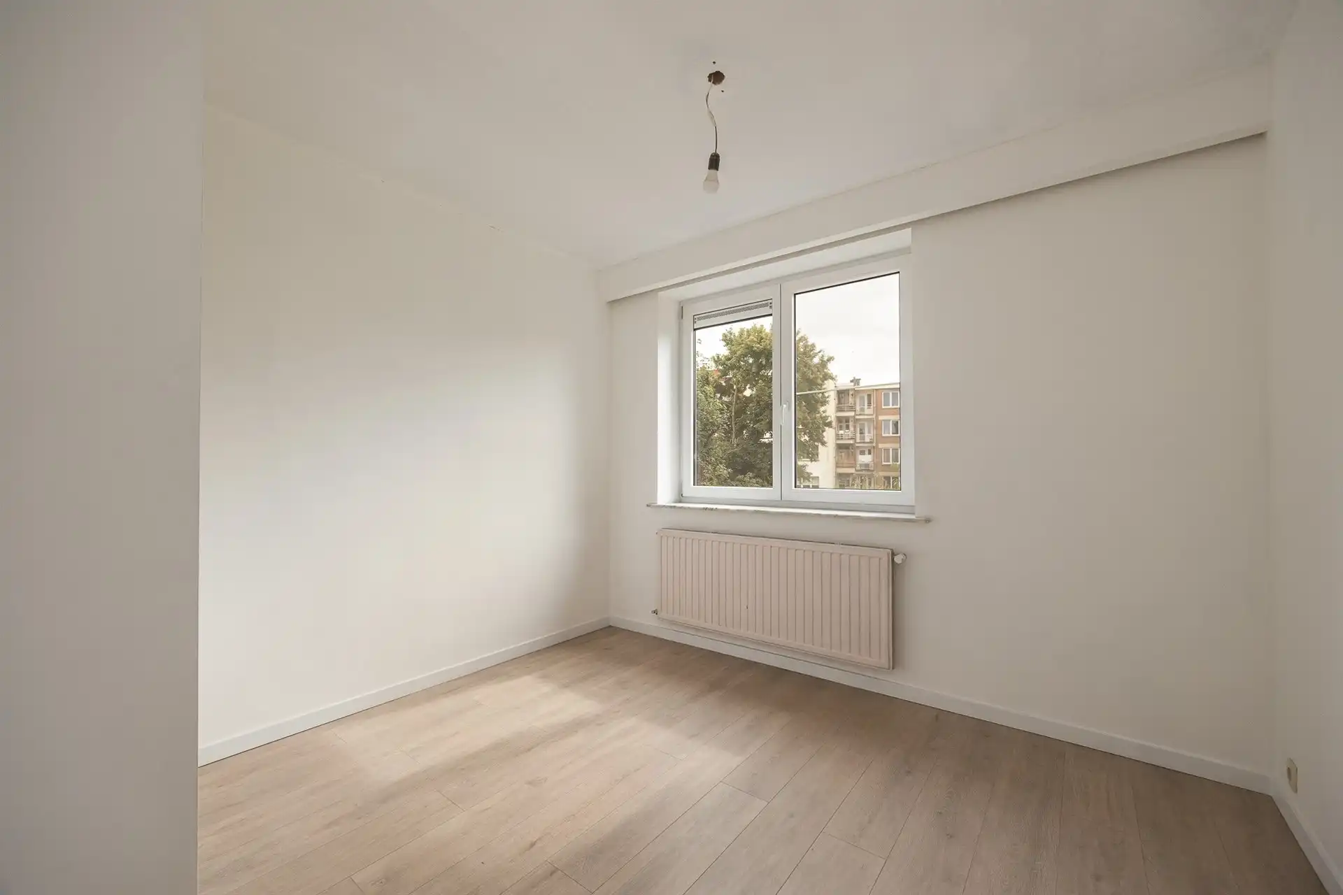 Gelijkvloerse INSTAPKLARE duplex met tuin  in Borgerhout  foto 10