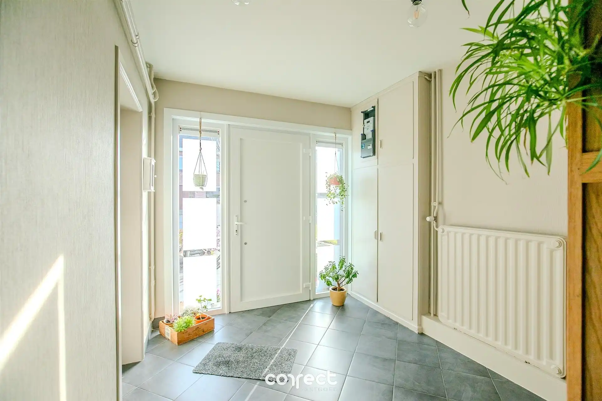 Rustig gelegen woning met tuin. foto 2