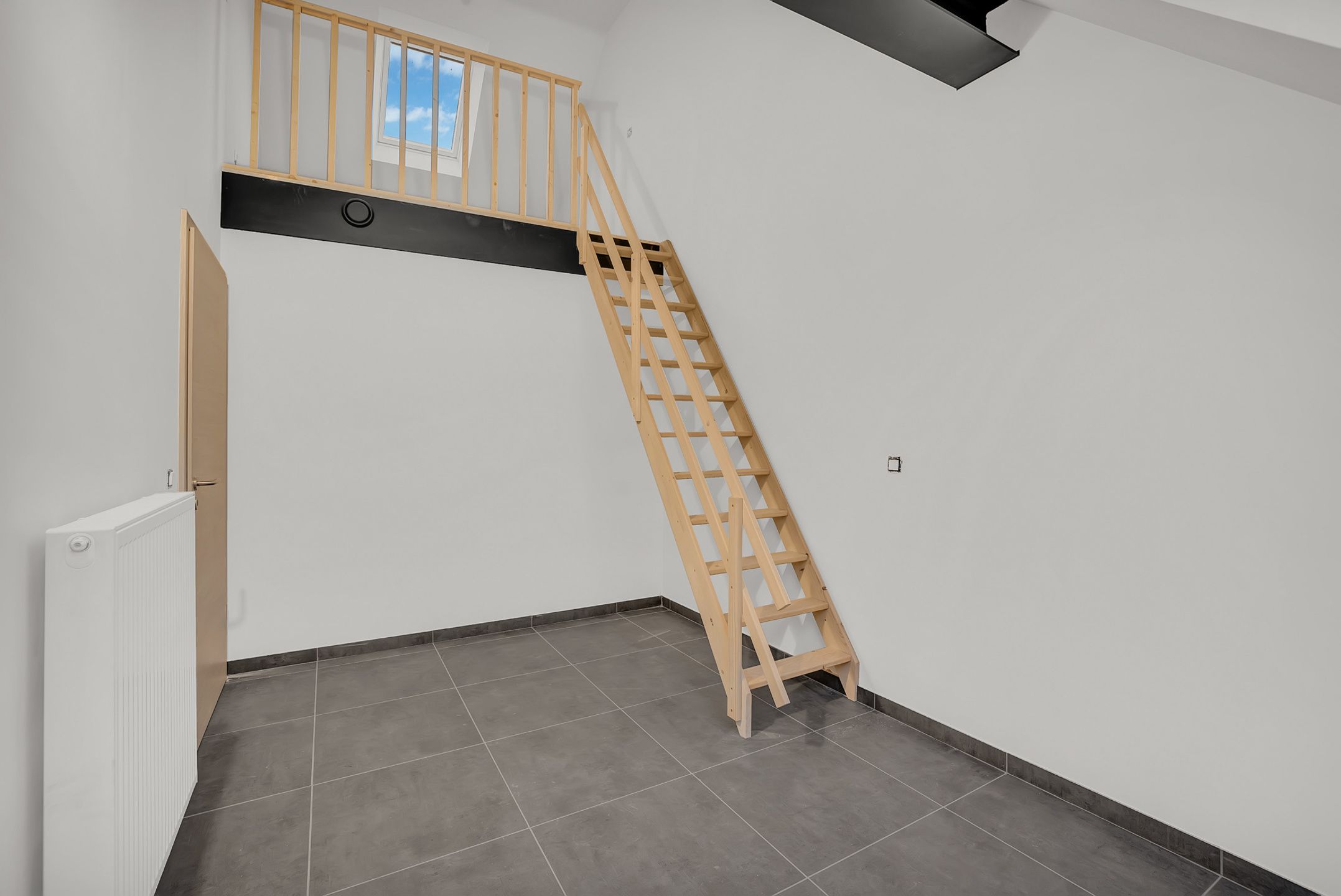 Nieuwbouwwoning met 3 slpkmr en ruime tuin op goede locatie! foto 15