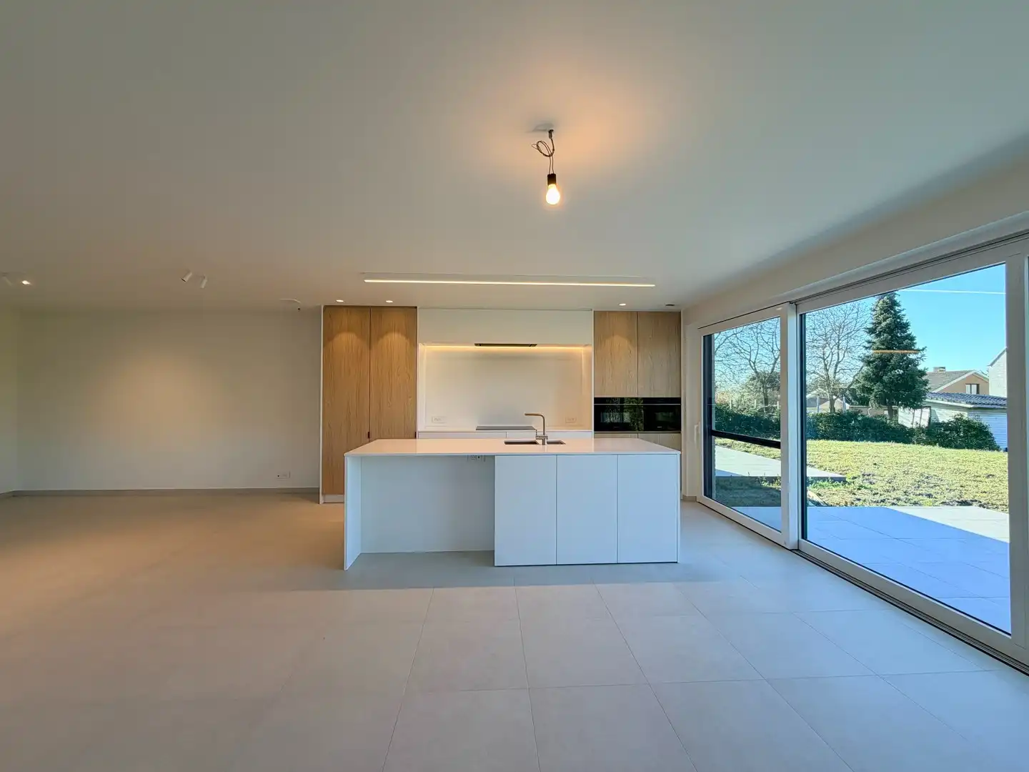 Recente nieuwbouwwoning in centrum Tielt! foto 5