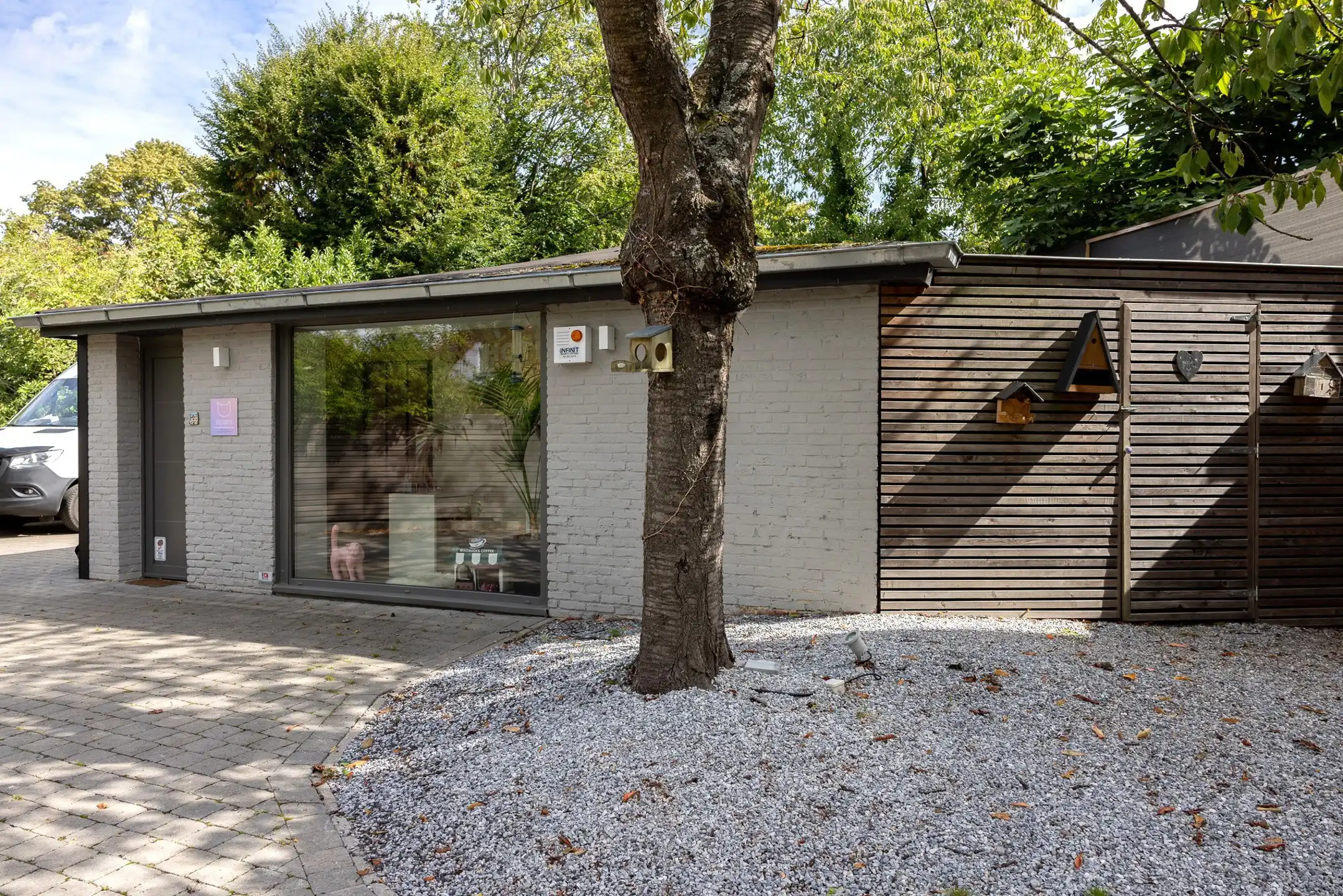 Prachtige villa in een rustige en groene omgeving foto 21