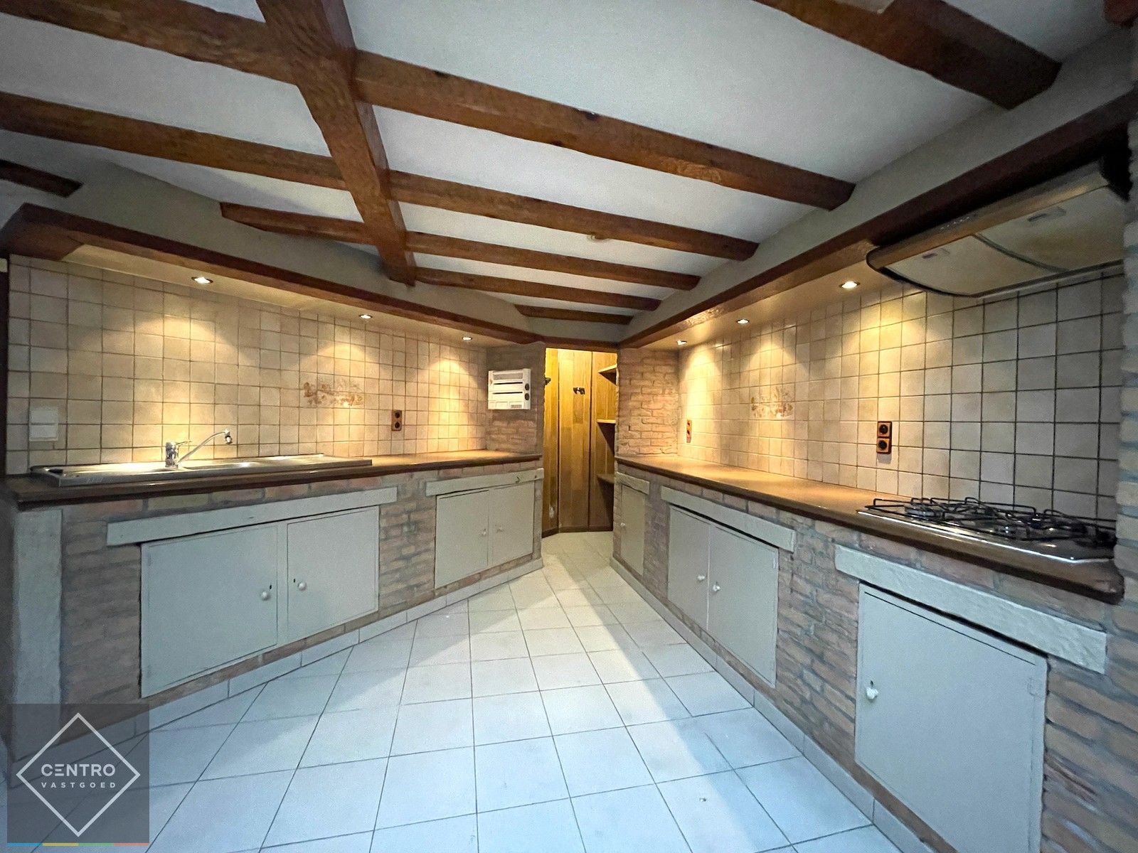 Verhuurde woning met 7% RENDEMENT! foto 4