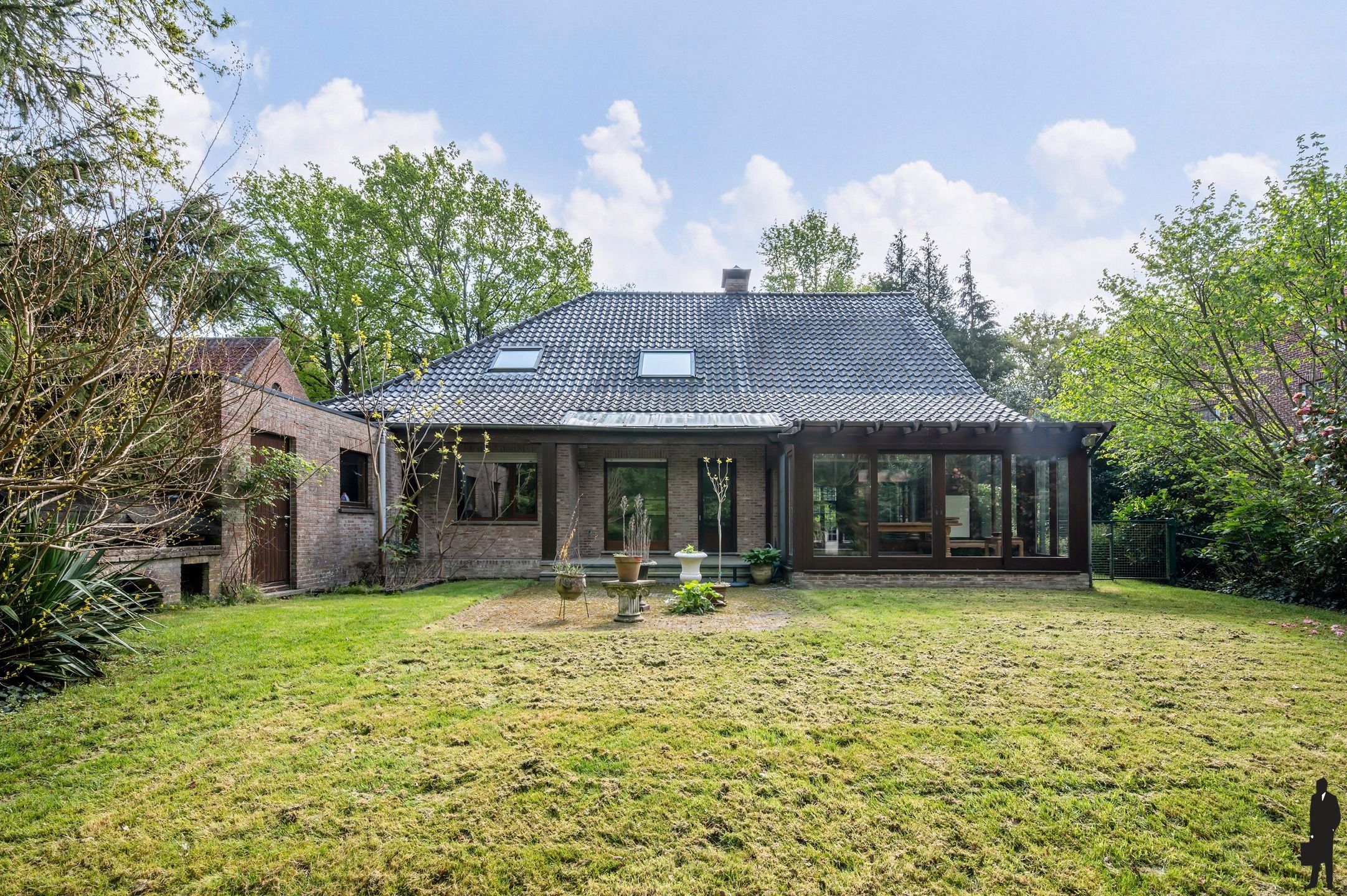Goed onderhouden villa op centrale locatie foto 27