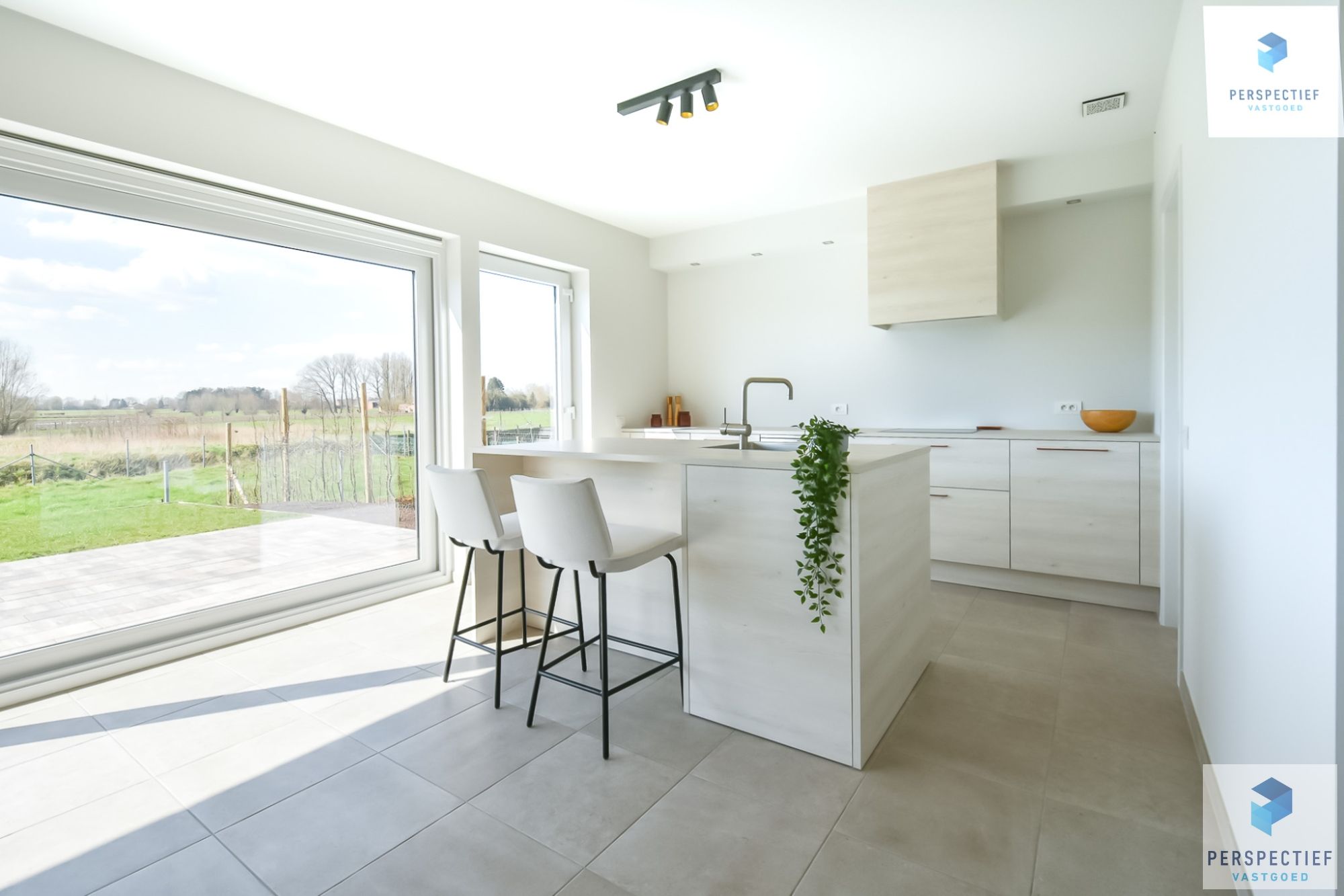 Landelijk gelegen NIEUWBOUW woning met 5slpk langs het kanaal op 340 m² - LOT 1 foto 11