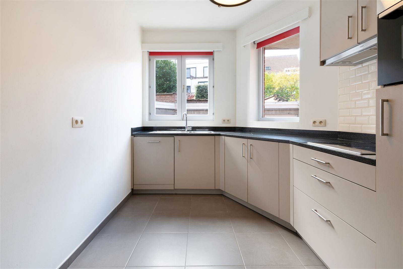 Instapklaar appartement in Gent, vlak bij het station! foto 11