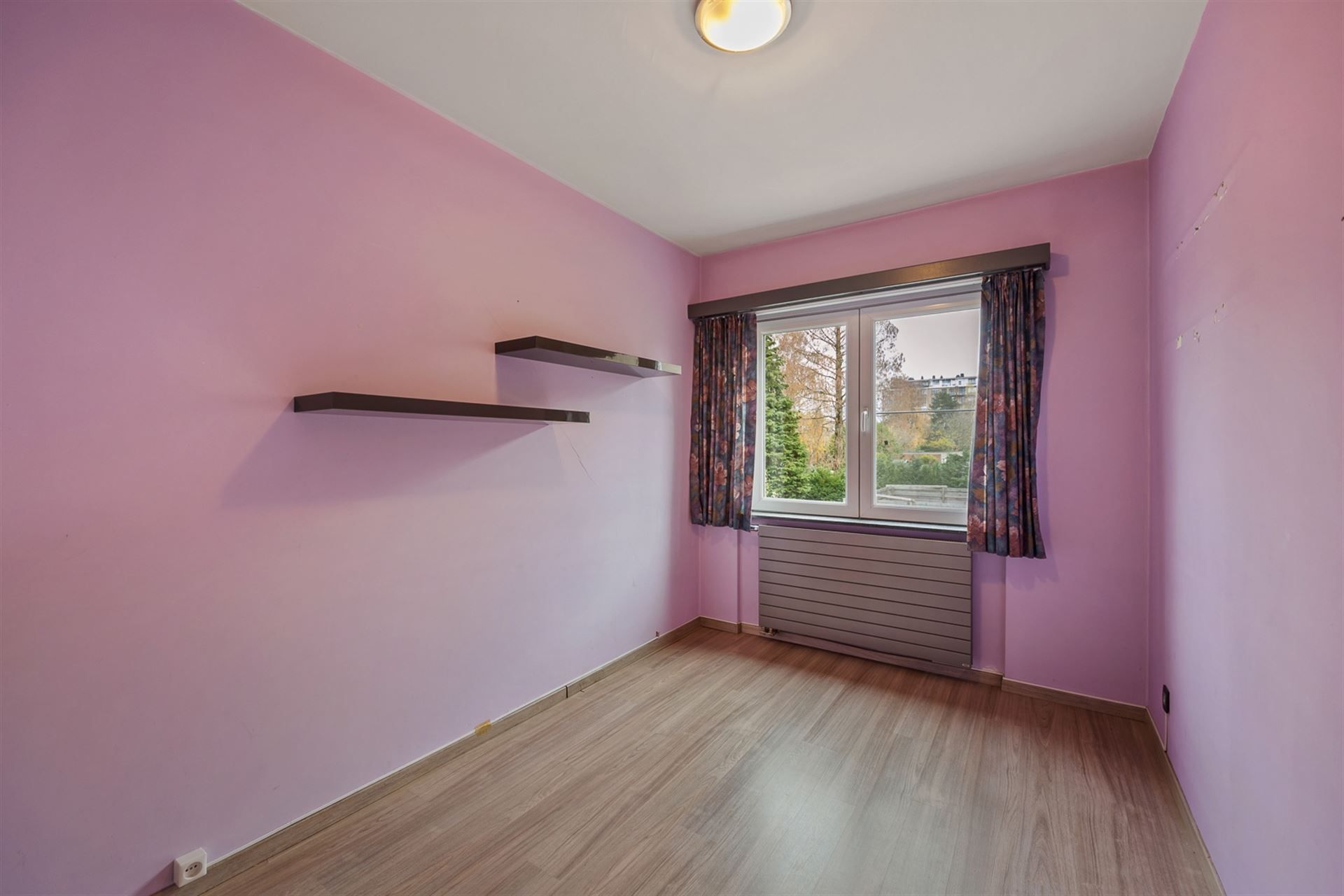 Instapklaar Appartement met Terras en Parking  foto 16