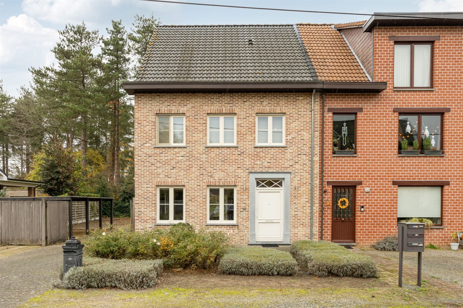 Woning op toplocatie met ruime tuin en zicht op bosgebied. foto 30