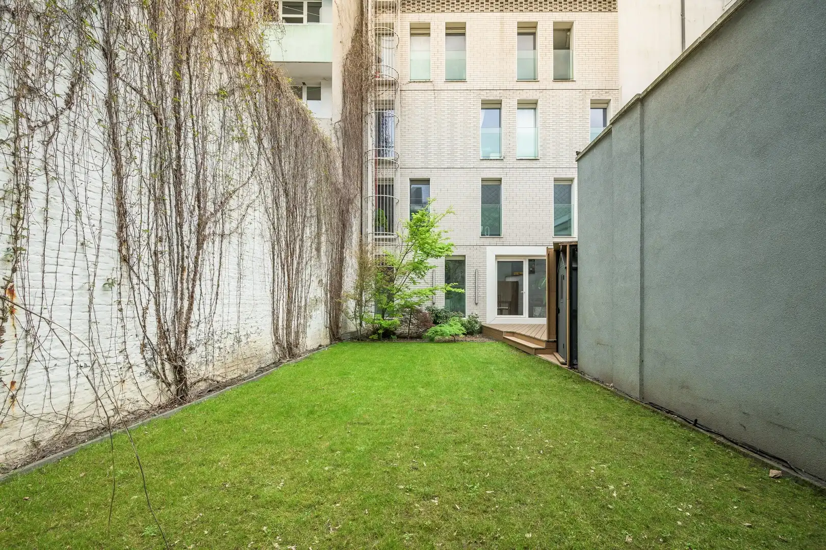 Luxueus wonen met tuin nabij Centraal Station foto 21