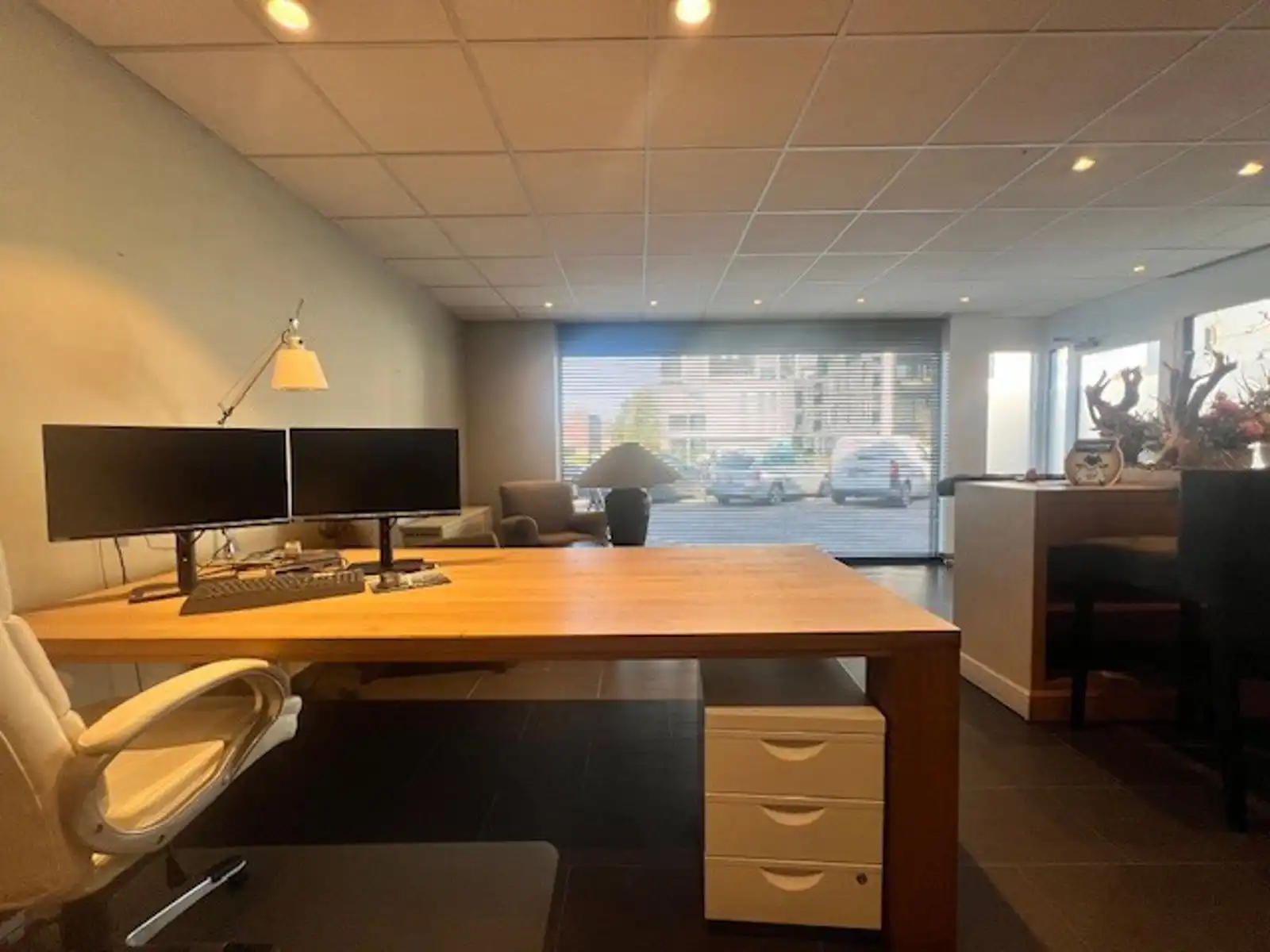 Handelsruimte - oppervlakte ca.105 m² diverse mogelijkheden foto 3