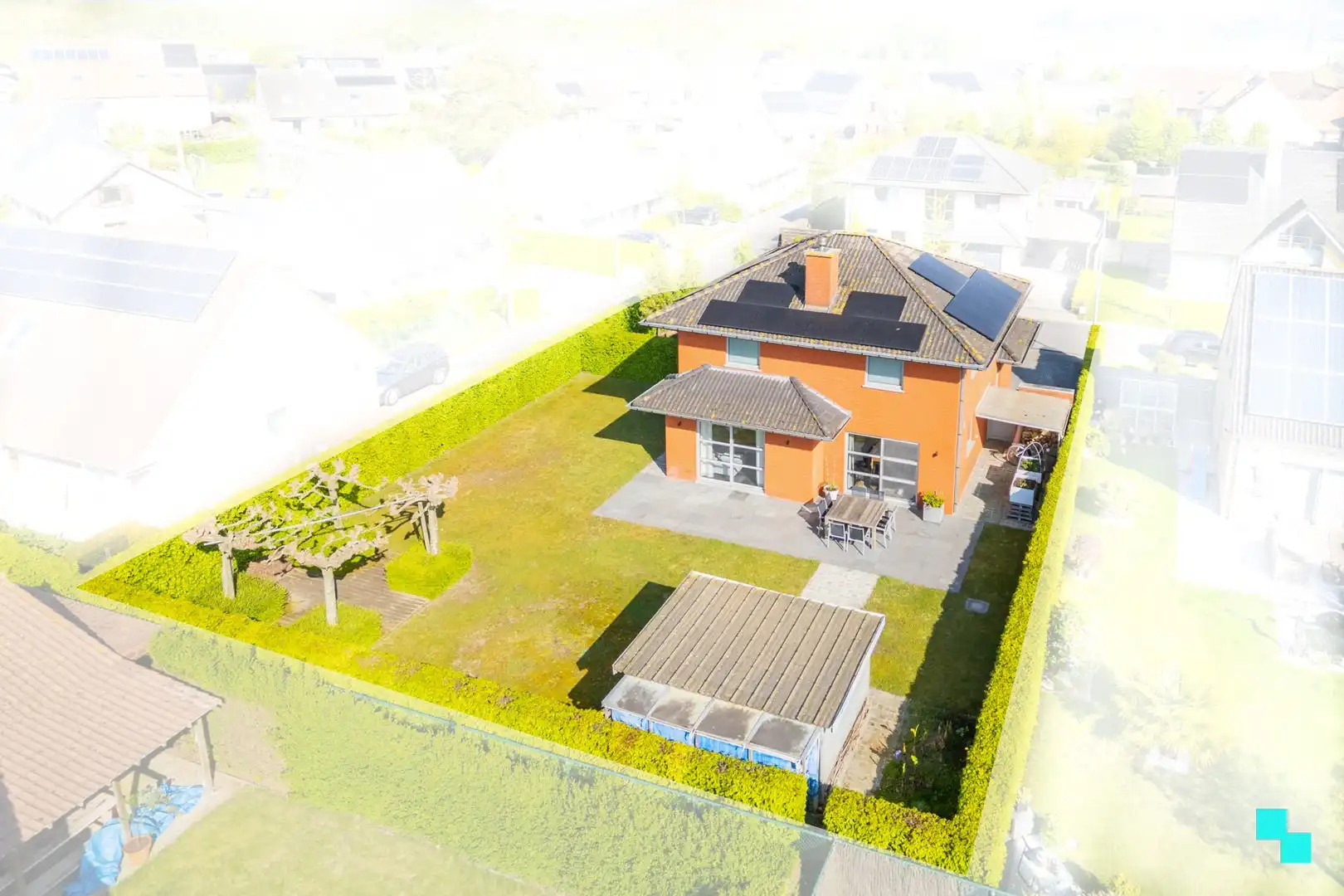 Instapklare gezinswoning met zonnige tuin in rustige woonomgeving foto 17