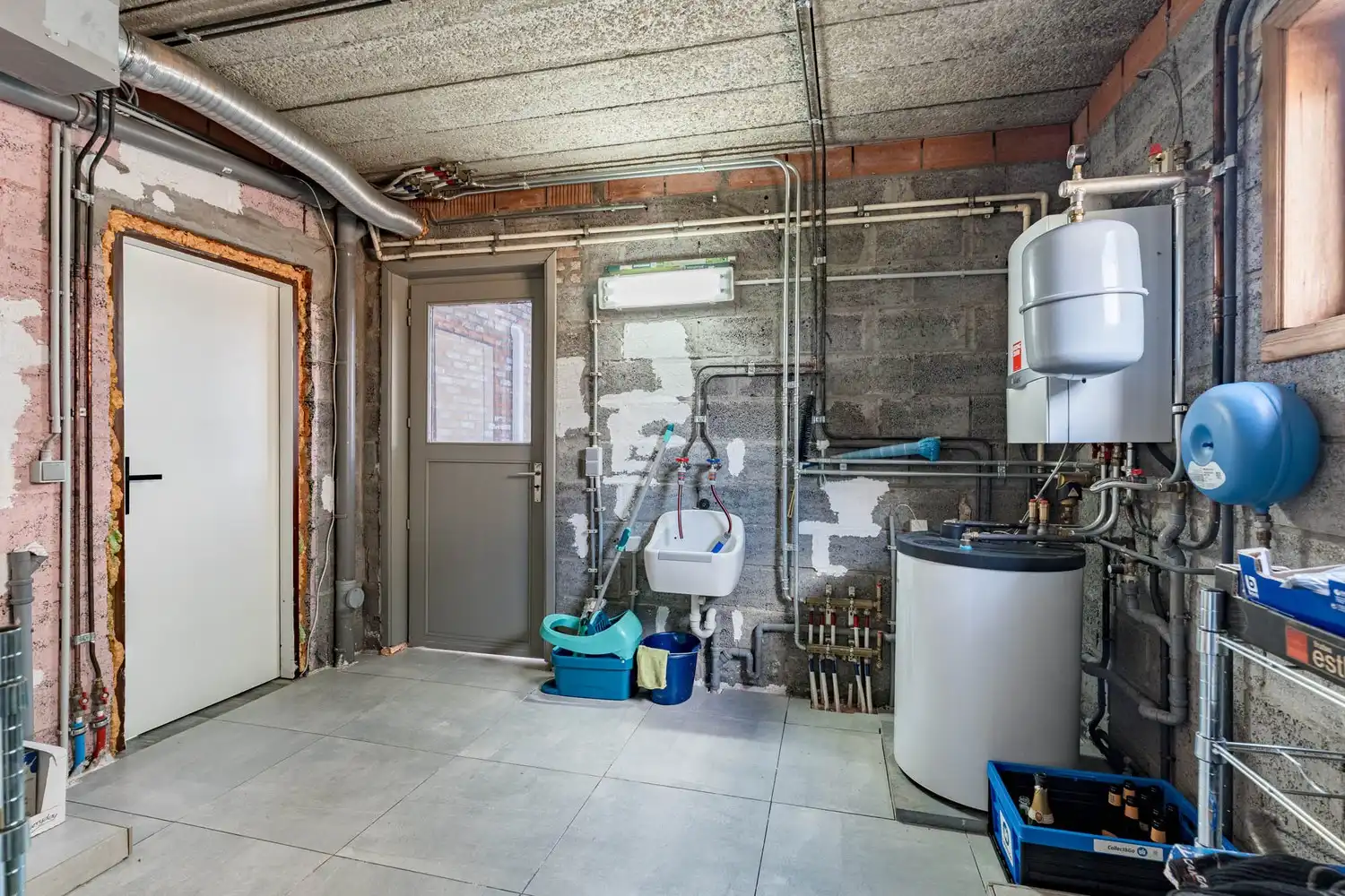 Gerenoveerde woning met 3 slaapkamers, een garage en een west georiënteerde tuin in een autoluwe woonwijk te Bierbeek! foto 15