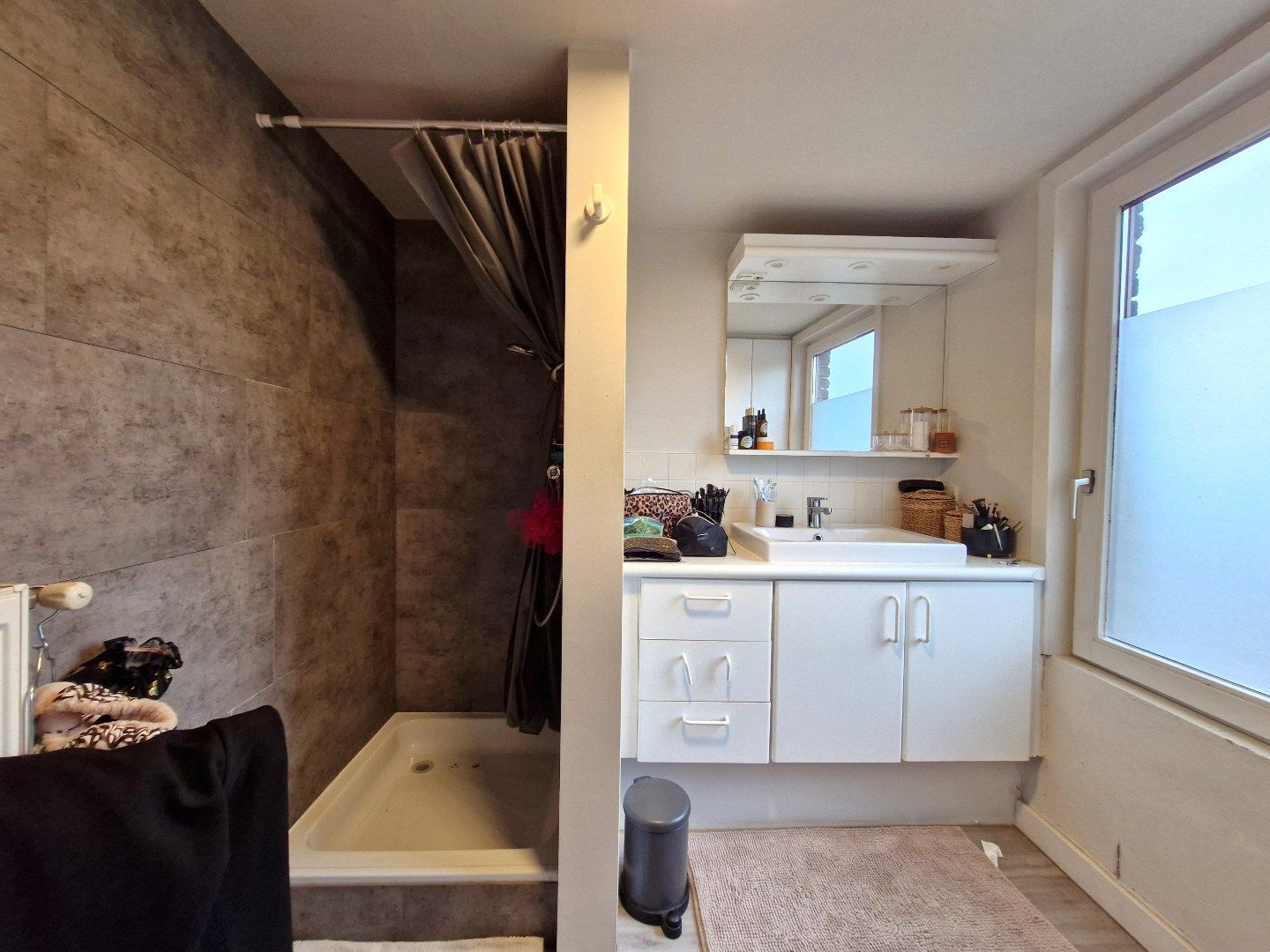 Knusse éénslaapkamerwoning in hartje Brugge. foto 11