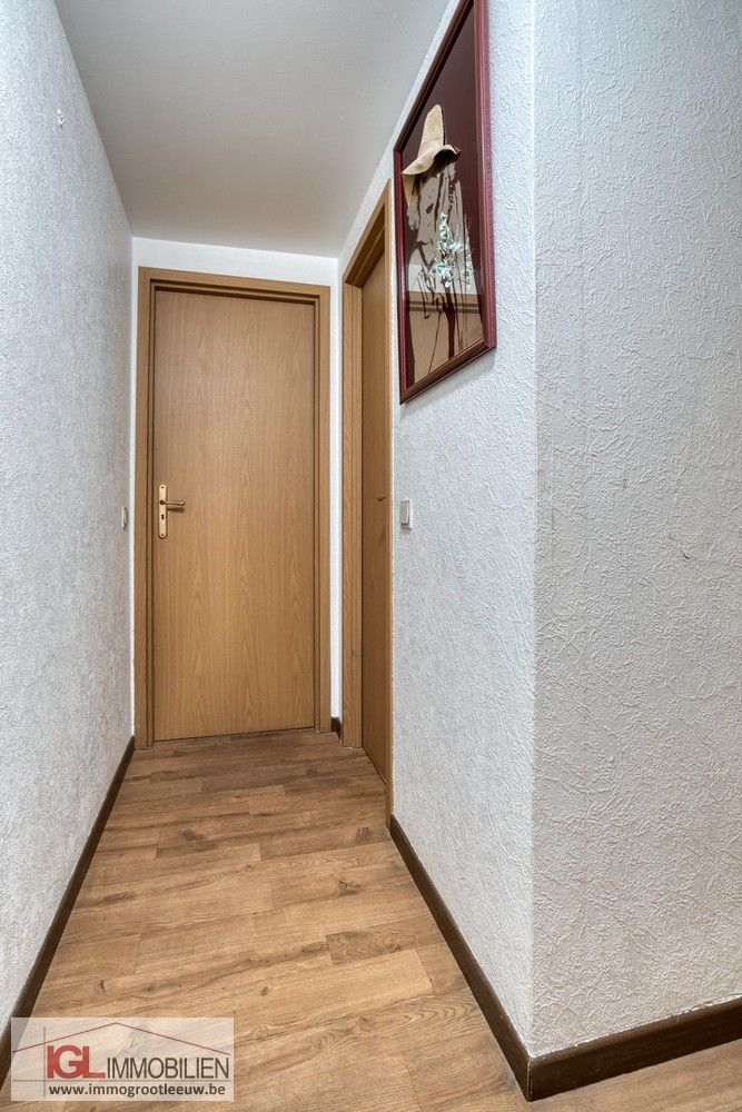 Lumineus 2-kamer appartement met 2 terrassen, garage en kelder foto 9