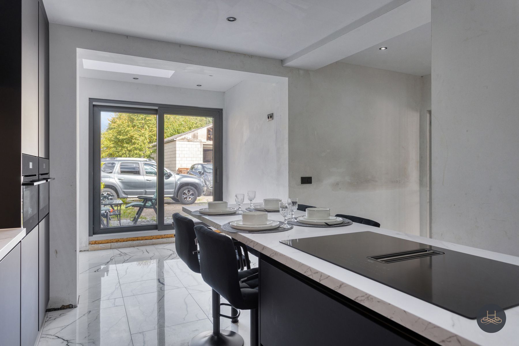 Riante woning met 6 slaapkamers en veel parkeergelegenheid foto 16