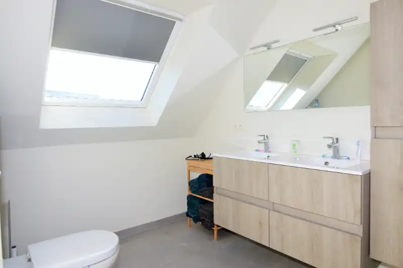 Recent (2021) duplex appartement voorzien van twee slaapkamers, ruim terras en staanplaats centrum Zemst. foto 10