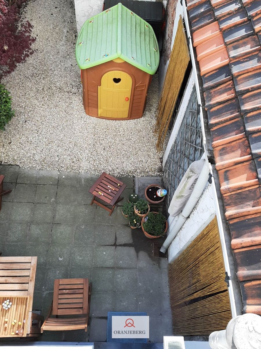 Ruime burgerwoning met stadstuint te Sint-Amandsberg foto 20