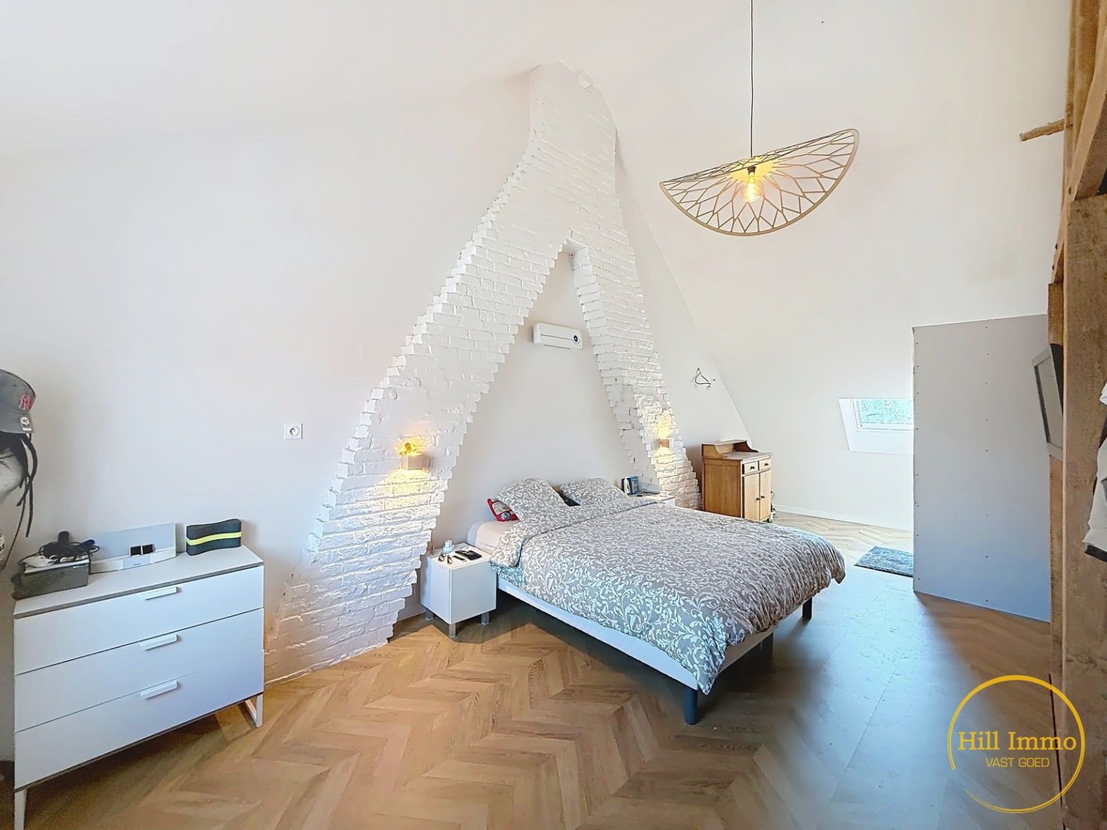 Gerenoveerde rijwoning met 5 slaapkamers in Nieuwkerke (Heuvelland) foto 10
