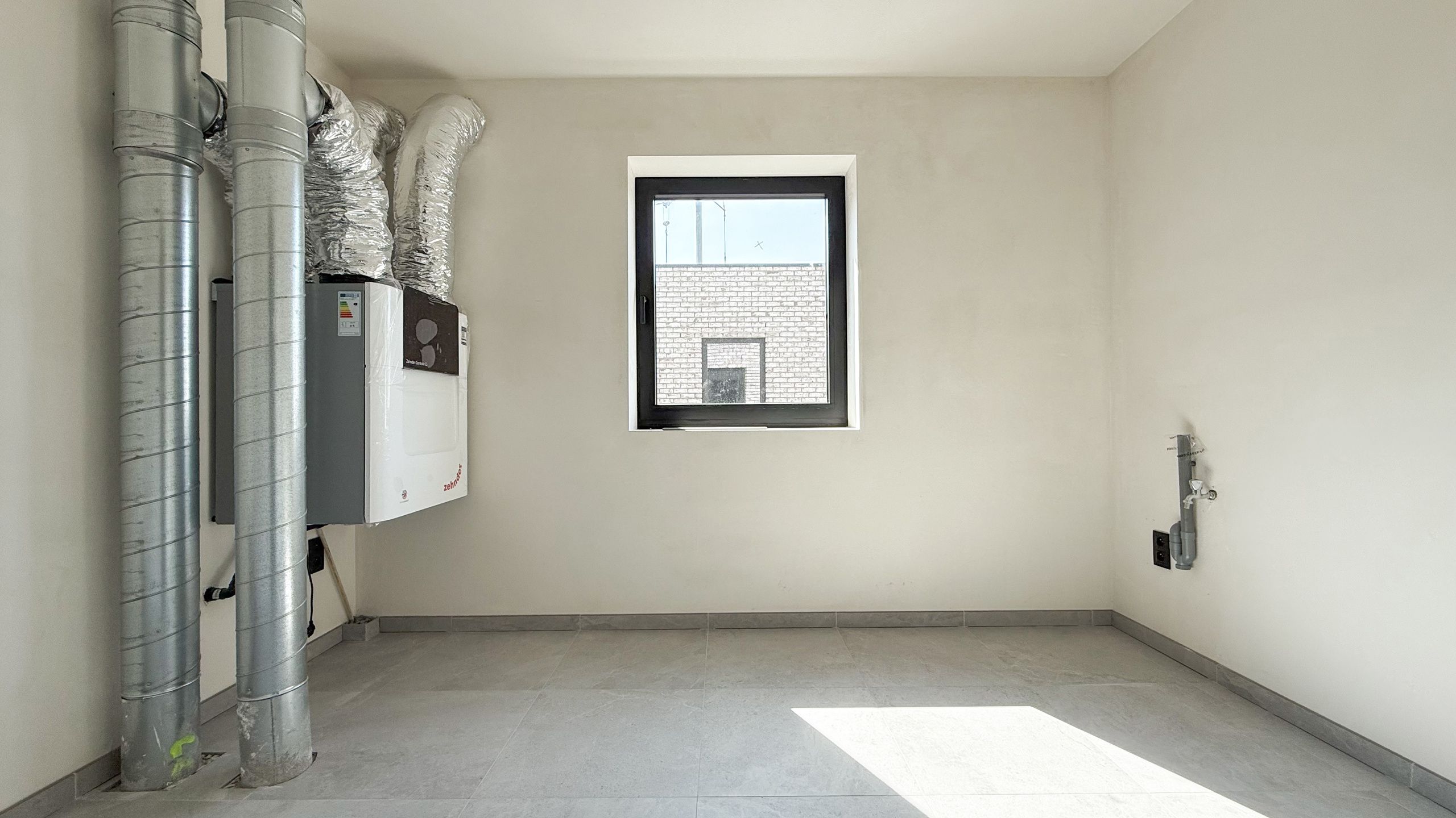 Volledig instapklare nieuwbouwwoning met 3/4slpk te Koersel! foto 23