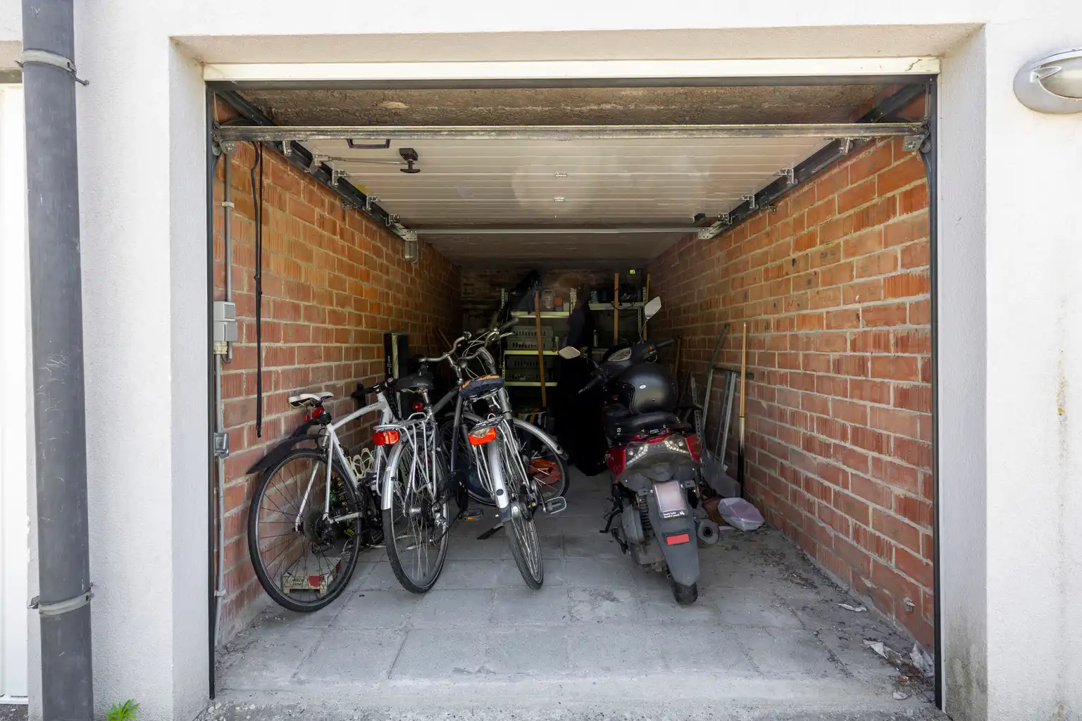 Ruim penthouse met 5 slaapkamers, 2 zuid terrassen en garage foto 32