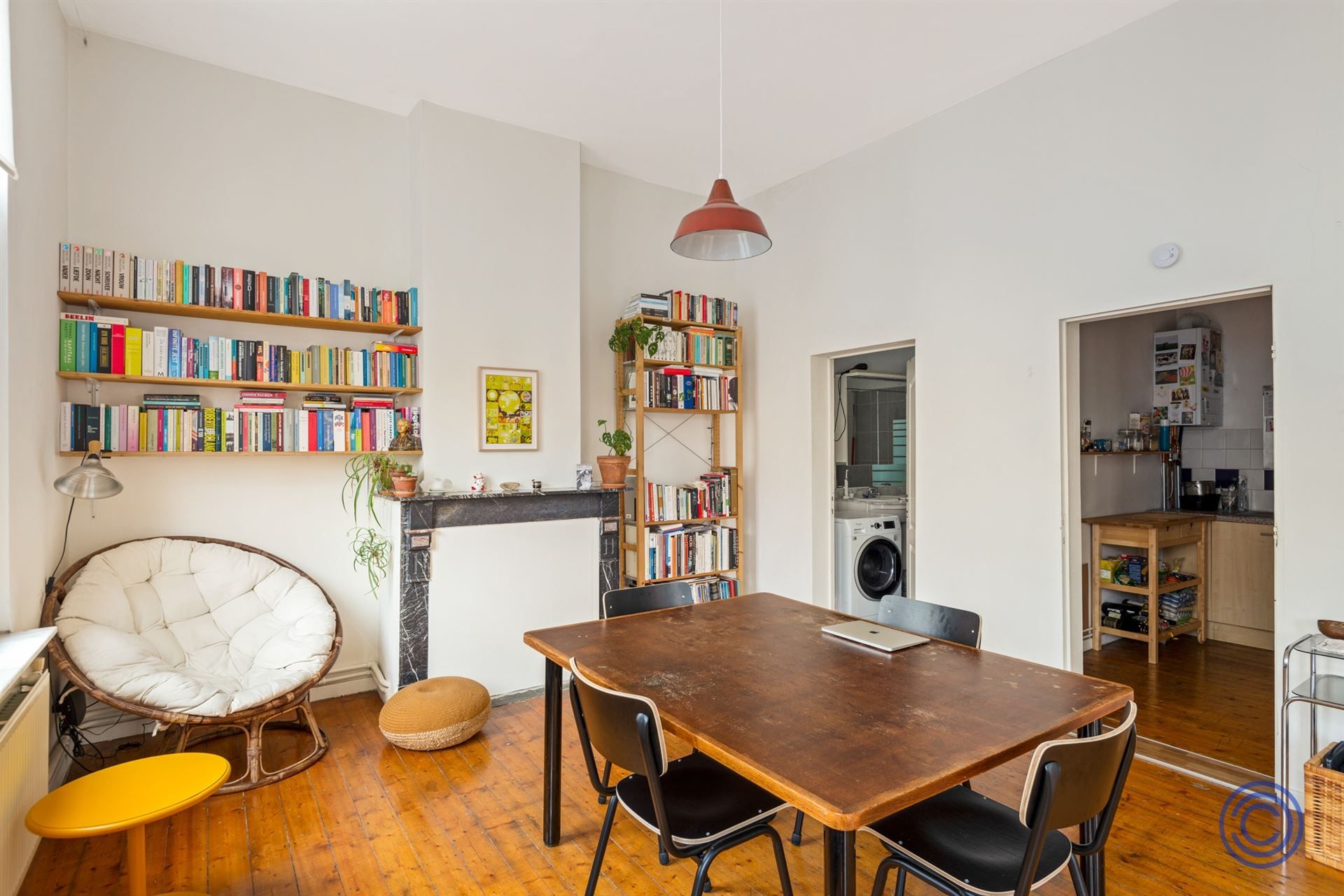 Authenthiek appartement met balkon in Harmoniewijk! foto 3